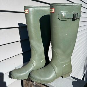 Hunter Green Women's Boots